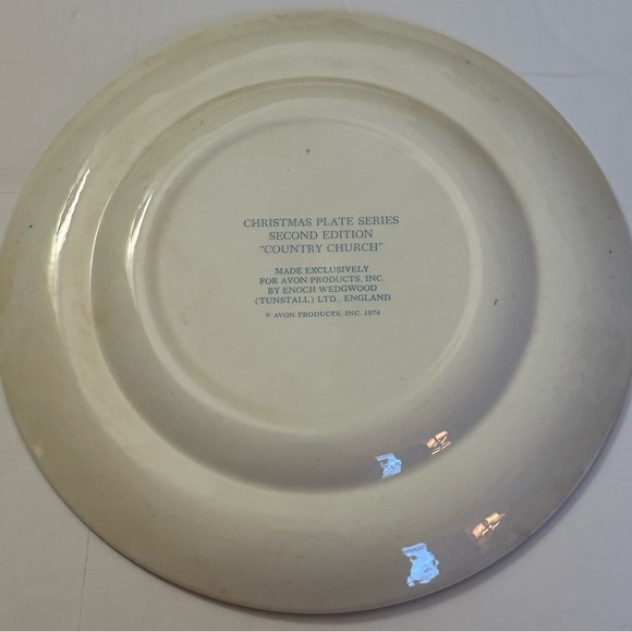 Vintage Avon Wedgwood 1974 Christmas Plate, Country Church Collectible - Picture 11 of 15